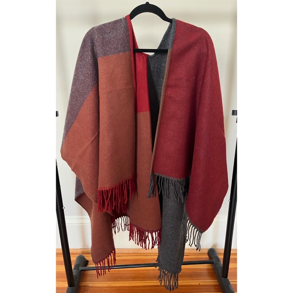 Uniqlo Wrap Scarf